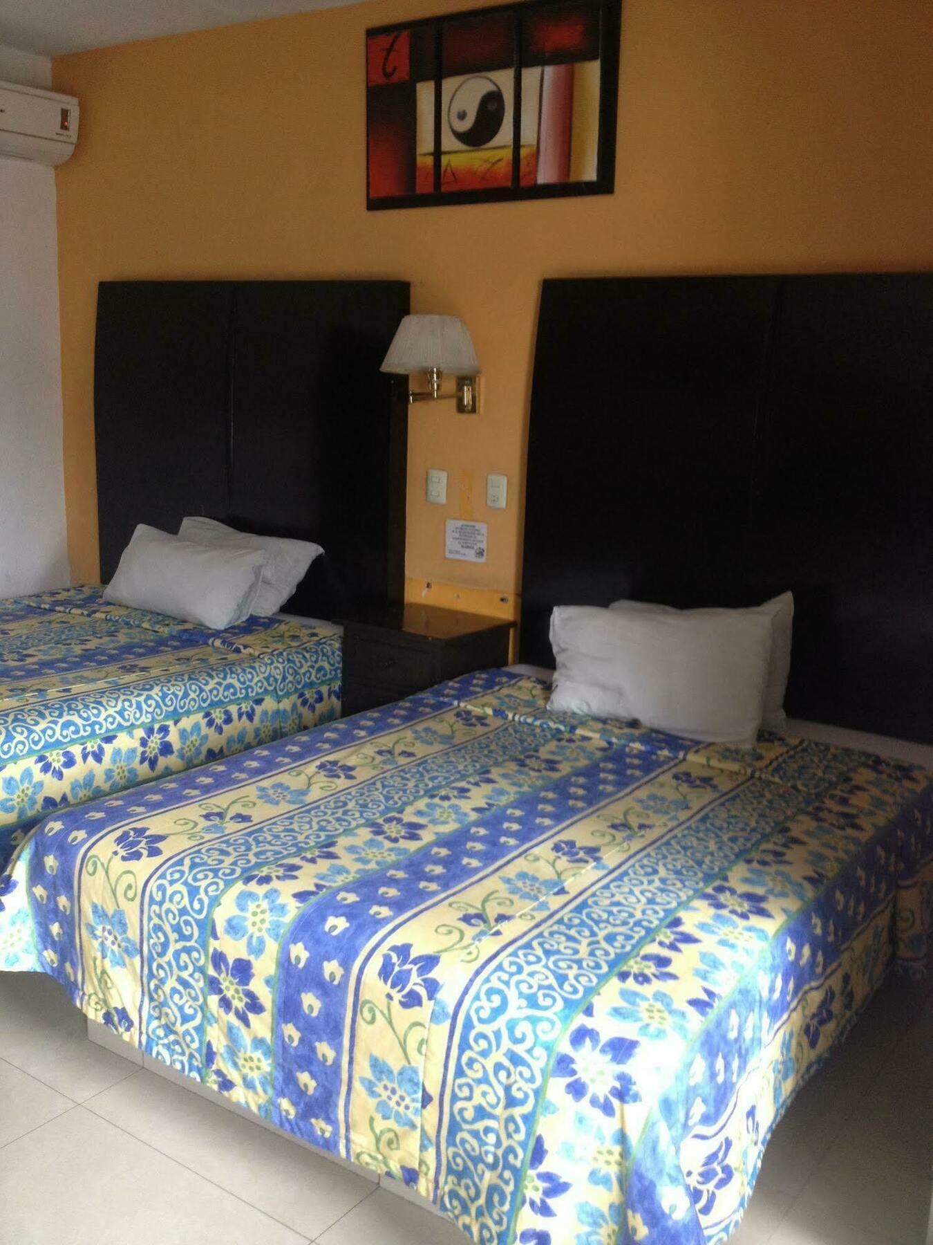 Hotel Nuevo Vallarta 사포판 외부 사진